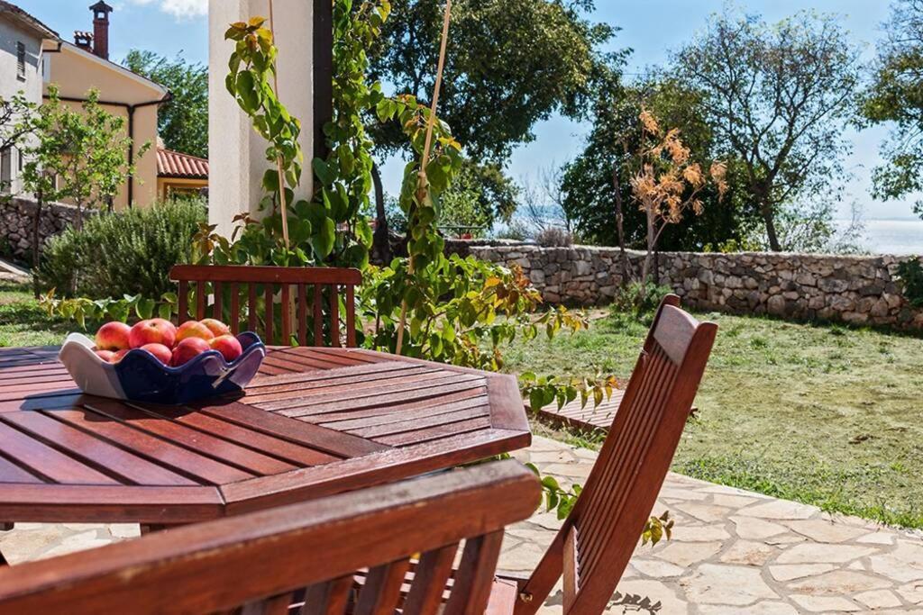 Peaceful Apartment With Beautiful Sea View Rabac Zewnętrze zdjęcie